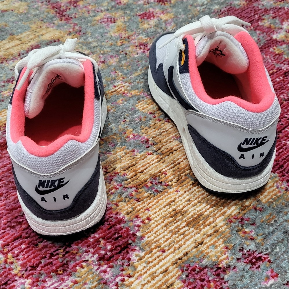 🚨SOLD Nike Air MAX - Picture 3 of 10
